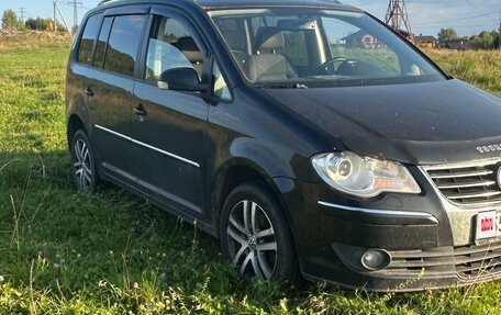 Volkswagen Touran III, 2007 год, 475 000 рублей, 1 фотография