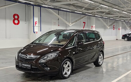 Opel Zafira C рестайлинг, 2014 год, 1 190 000 рублей, 1 фотография