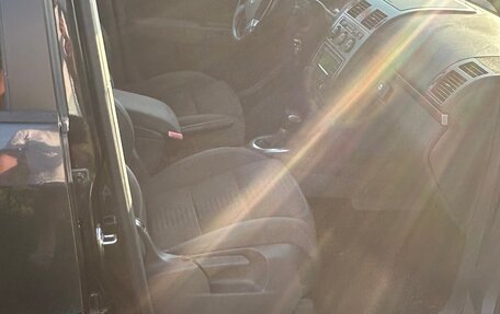 Volkswagen Touran III, 2007 год, 475 000 рублей, 4 фотография
