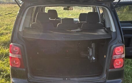 Volkswagen Touran III, 2007 год, 475 000 рублей, 7 фотография