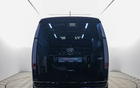 Hyundai Staria, 2023 год, 5 500 000 рублей, 3 фотография