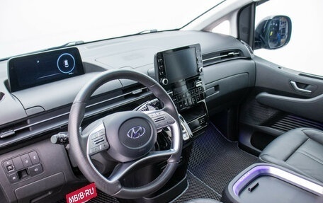 Hyundai Staria, 2023 год, 5 500 000 рублей, 7 фотография