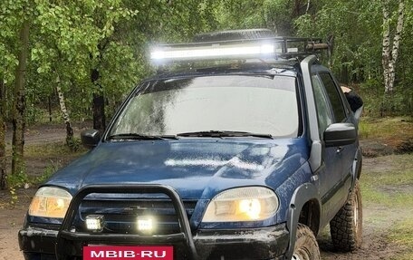 Chevrolet Niva I рестайлинг, 2007 год, 380 000 рублей, 2 фотография