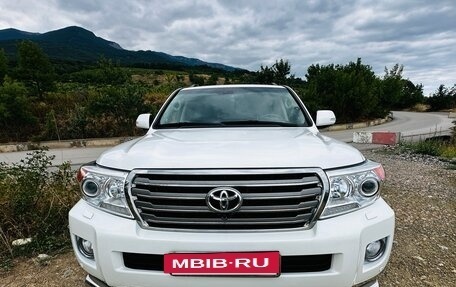 Toyota Land Cruiser 200, 2014 год, 4 400 000 рублей, 9 фотография