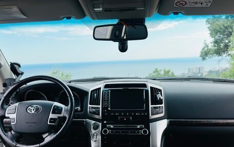 Toyota Land Cruiser 200, 2014 год, 4 400 000 рублей, 18 фотография