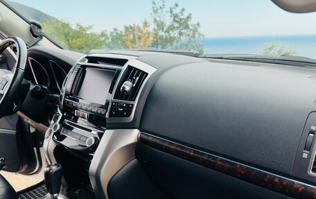Toyota Land Cruiser 200, 2014 год, 4 400 000 рублей, 20 фотография