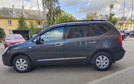 KIA Carens III (RP), 2008 год, 650 000 рублей, 2 фотография