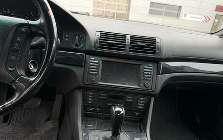 BMW 5 серия, 2002 год, 1 000 000 рублей, 10 фотография