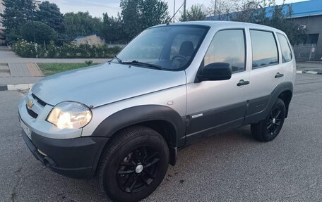 Chevrolet Niva I рестайлинг, 2011 год, 475 000 рублей, 6 фотография
