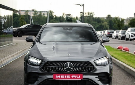 Mercedes-Benz E-Класс, 2022 год, 5 150 000 рублей, 4 фотография