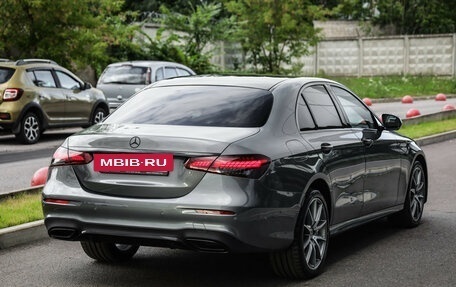 Mercedes-Benz E-Класс, 2022 год, 5 150 000 рублей, 6 фотография