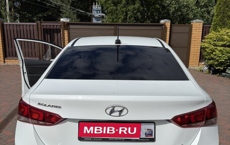 Hyundai Solaris II рестайлинг, 2019 год, 1 300 000 рублей, 1 фотография