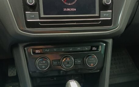 Volkswagen Tiguan II, 2017 год, 2 000 000 рублей, 8 фотография