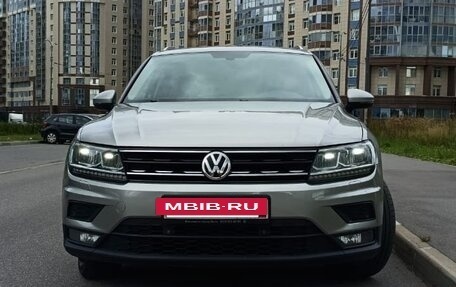 Volkswagen Tiguan II, 2017 год, 2 000 000 рублей, 4 фотография