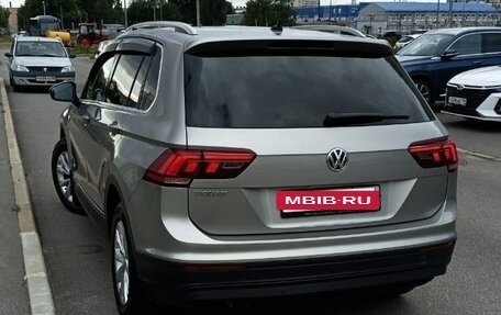 Volkswagen Tiguan II, 2017 год, 2 000 000 рублей, 5 фотография