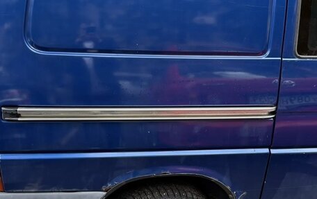 Volkswagen Transporter T4, 2000 год, 560 000 рублей, 3 фотография