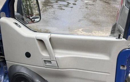 Volkswagen Transporter T4, 2000 год, 560 000 рублей, 18 фотография