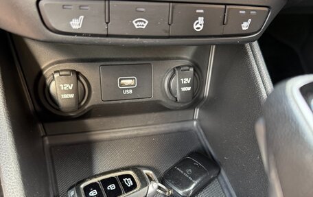 Hyundai Solaris II рестайлинг, 2019 год, 1 300 000 рублей, 6 фотография