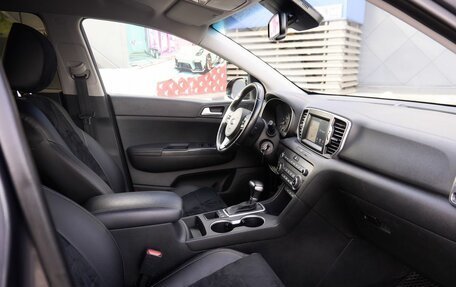 KIA Sportage IV рестайлинг, 2017 год, 2 030 000 рублей, 6 фотография