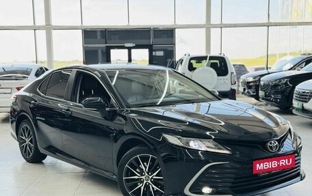 Toyota Camry, 2021 год, 2 999 000 рублей, 4 фотография