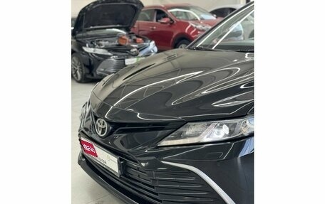 Toyota Camry, 2021 год, 2 999 000 рублей, 10 фотография
