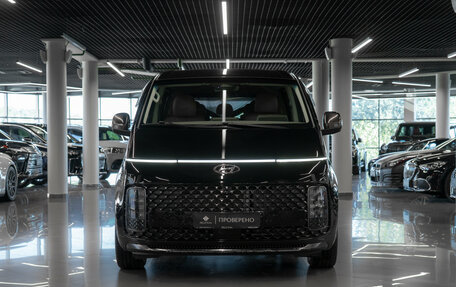 Hyundai Staria, 2021 год, 4 230 000 рублей, 3 фотография