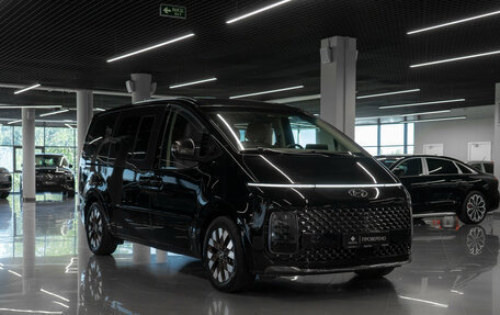 Hyundai Staria, 2021 год, 4 230 000 рублей, 2 фотография
