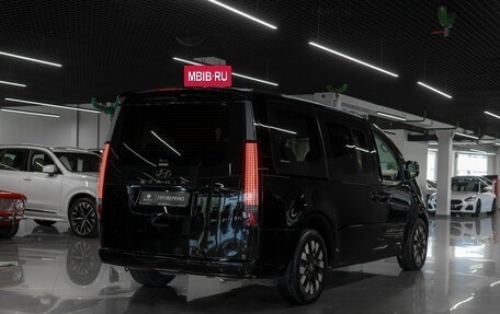 Hyundai Staria, 2021 год, 4 230 000 рублей, 5 фотография