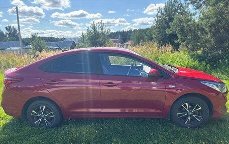 Hyundai Solaris II рестайлинг, 2018 год, 1 130 000 рублей, 2 фотография