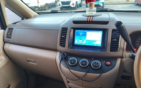 Nissan Serena II, 2003 год, 470 000 рублей, 5 фотография