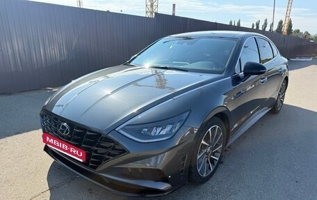 Hyundai Sonata VIII, 2020 год, 2 650 000 рублей, 2 фотография