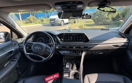 Hyundai Sonata VIII, 2020 год, 2 650 000 рублей, 13 фотография