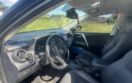 Toyota RAV4, 2019 год, 2 600 000 рублей, 7 фотография