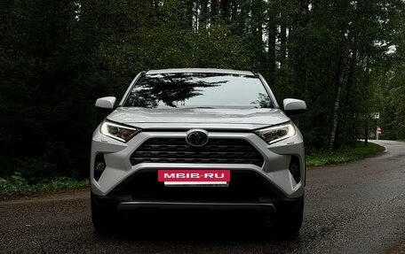 Toyota RAV4, 2020 год, 3 150 000 рублей, 3 фотография