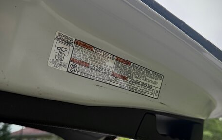 Toyota RAV4, 2020 год, 3 150 000 рублей, 23 фотография