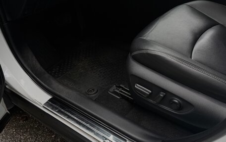 Toyota RAV4, 2020 год, 3 150 000 рублей, 38 фотография
