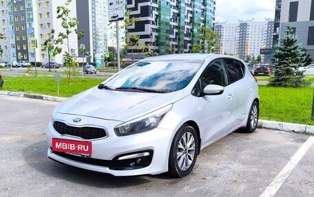 KIA cee'd III, 2017 год, 1 360 000 рублей, 2 фотография