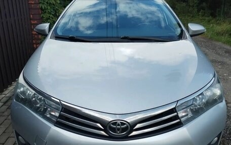 Toyota Corolla, 2015 год, 1 200 000 рублей, 6 фотография