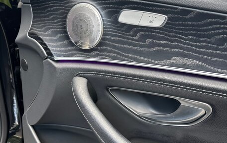 Mercedes-Benz E-Класс, 2020 год, 4 600 000 рублей, 17 фотография