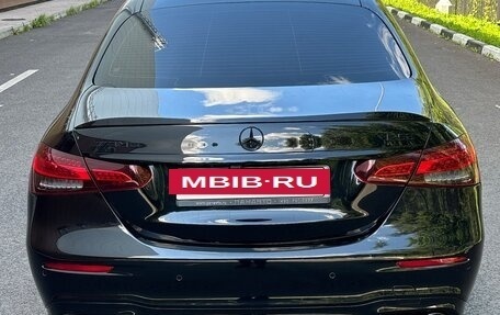 Mercedes-Benz E-Класс, 2020 год, 4 600 000 рублей, 6 фотография