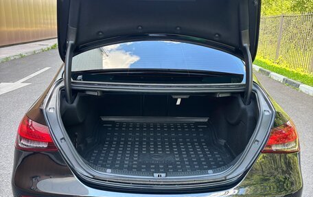 Mercedes-Benz E-Класс, 2020 год, 4 600 000 рублей, 19 фотография