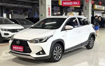 Toyota Yaris XP150 рестайлинг, 2022 год, 1 350 000 рублей, 1 фотография