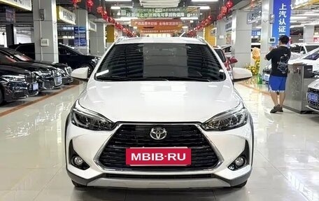 Toyota Yaris XP150 рестайлинг, 2022 год, 1 350 000 рублей, 3 фотография