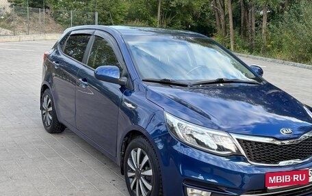 KIA Rio III рестайлинг, 2016 год, 1 050 000 рублей, 2 фотография