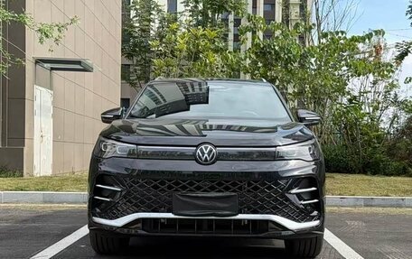 Volkswagen Tiguan, 2026 год, 4 000 444 рублей, 2 фотография