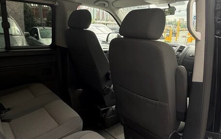 Volkswagen Caravelle T5, 2011 год, 2 390 000 рублей, 8 фотография