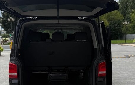 Volkswagen Caravelle T5, 2011 год, 2 390 000 рублей, 7 фотография