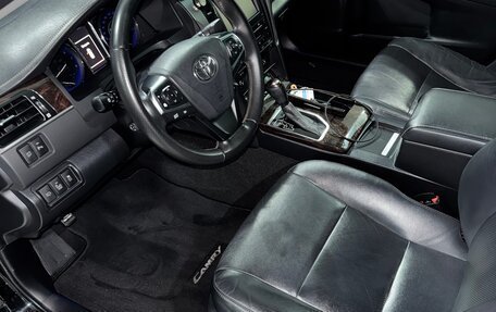 Toyota Camry, 2016 год, 2 500 000 рублей, 8 фотография