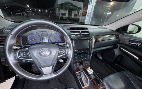 Toyota Camry, 2016 год, 2 500 000 рублей, 9 фотография