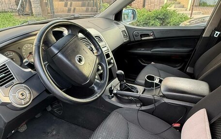 SsangYong Kyron I, 2011 год, 700 000 рублей, 14 фотография